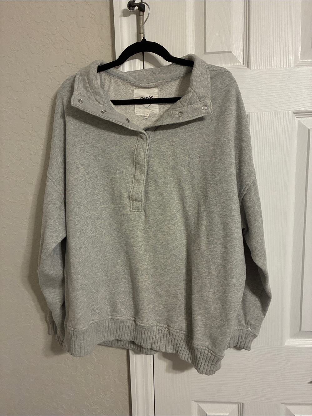 aerie Light Heather Gray Snap-Button Crewneck Sweatshirt